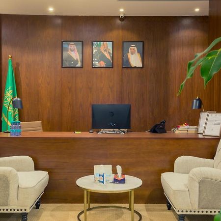 92 - وحدات فندقية - Unaizah Luaran gambar